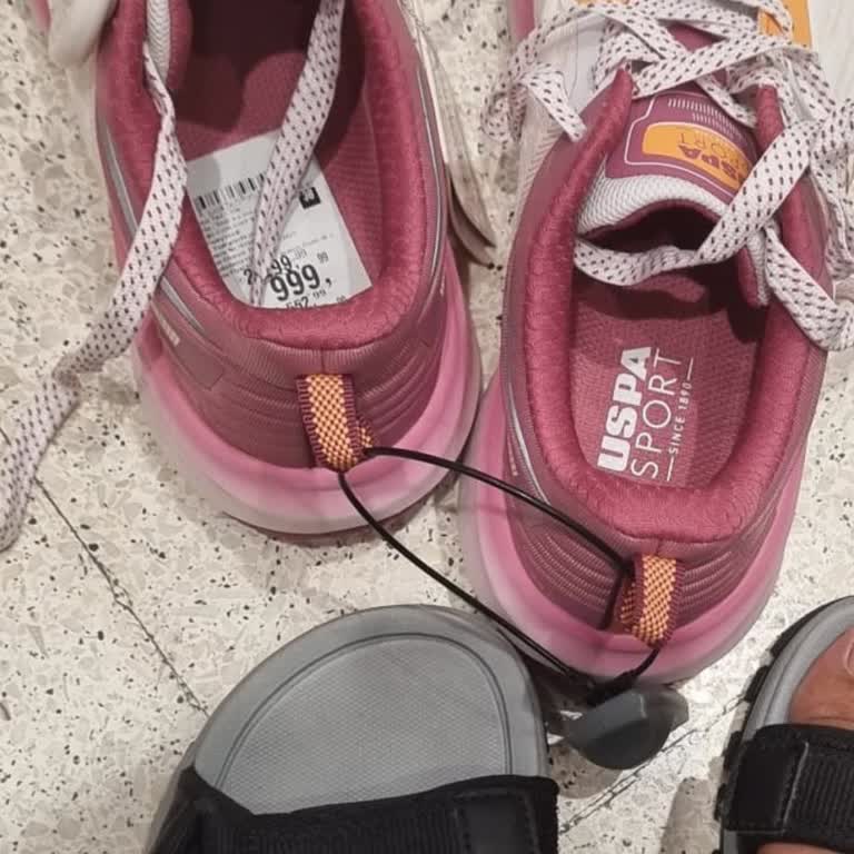 Fiyat Farkı Ve Belirsizlik Nedeniyle Mağazada Yaşanan Mağduriyet