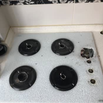 Vestel Doğalgaz Ocağında Gaz Kaçağı Sonrası Mağduriyet Ve Çözüm Eksikliği