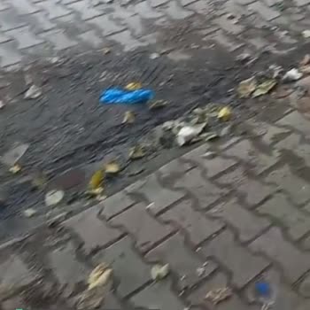 Gaziosmanpaşa Belediyesi Bina Önüne Hiçbir Hizmet Karşılaşmıyor