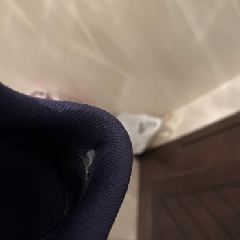 2 Haftada Yırtılan Ayakkabı Ve Cevapsız Müşteri Hizmeti