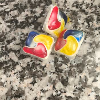 Fairy Platinum Plus Bulaşık Tabletlerinde Sürekli Koku Ve Yetersiz Telafi