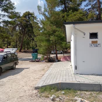 Salda Gölü'nde Belgesiz Ve Tabelasız Tuvalet Ücreti Alınıyor