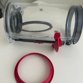 Dyson V15 Süpürgede Tasarım Hatası: Conta Sürekli Çıkıyor, Çözüm Sunulmuyor