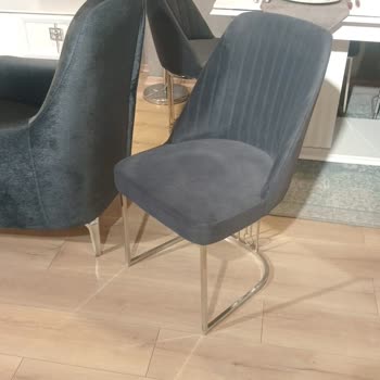 Capilon Mobilya Sandalyelerde Üretim Hatası Ve Çözüm Sunulmuyor