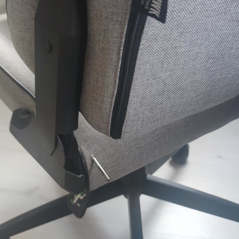 Hawk Gaming Chair Koltuklarında Sünger Ve Demir Problemi