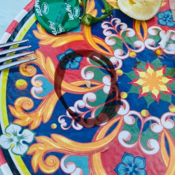 Etli Tantuni Dürümde Kemik Parçası Ve İlgisiz Restoran Yetkilileri