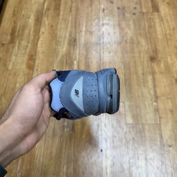 Yeni Alınan Ayakkabıda Defolar Ve Müşteri Hizmetlerine Ulaşamama Sorunu