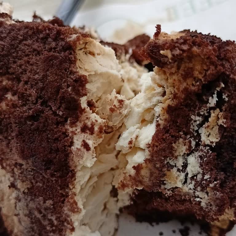 Yenilemeyecek Kadar Kötü Tatlıya 180₺ Ödedim, Çözüm Sunulmadı