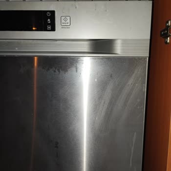 Samsung Bulaşık Makinesi Kapak Lekeleri Ve Servis İlgisizliği Hayal Kırıklığı Yarattı