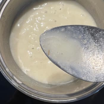 Bebek Mamasında Tehlikeli Yabancı Cisimler Çıktı