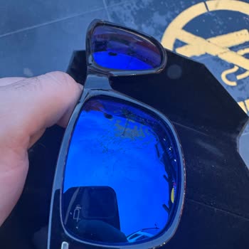 Gözlük Temizliği Sonrası Camlar Çizildi, Tatilim Mahvoldu