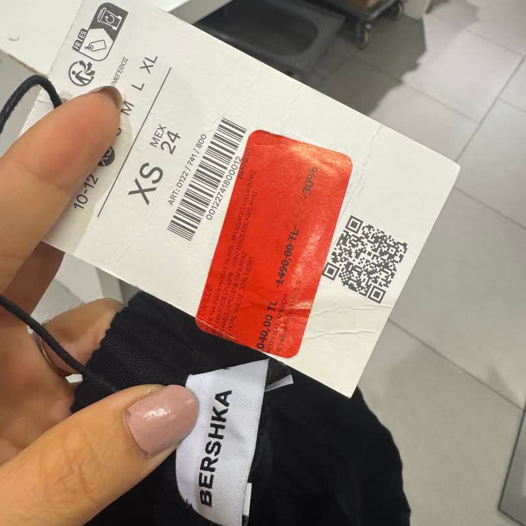 Kasada Etiket Fiyatından Çok Daha Yüksek Ücret Talep Edildi Mağdur Oldum