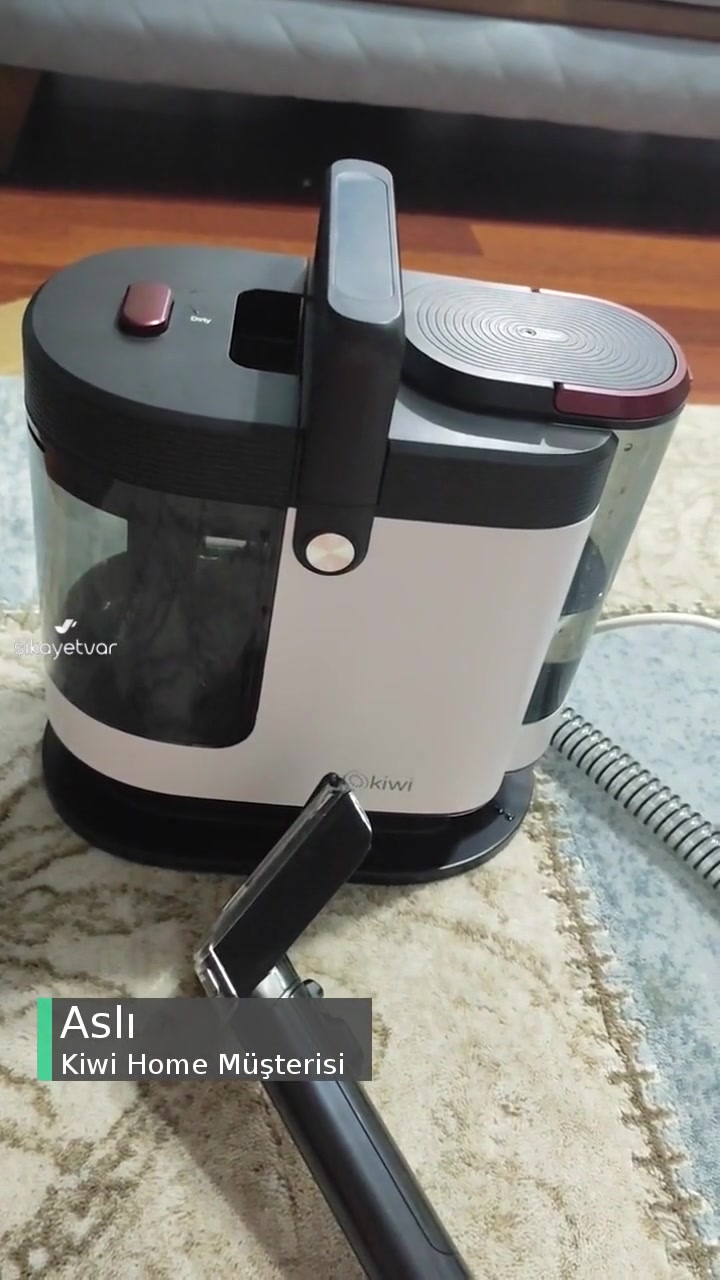 Kiwi  Makine Su Püskürtmedi videonun kapak resmi