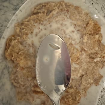 Nesfit Ballı Bademli Üründe Kurt Çıkmasıyla Sağlık Riski Ve Hayal Kırıklığı