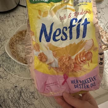 Nesfit Ballı Bademli Üründe Kurt Çıkmasıyla Sağlık Riski Ve Hayal Kırıklığı