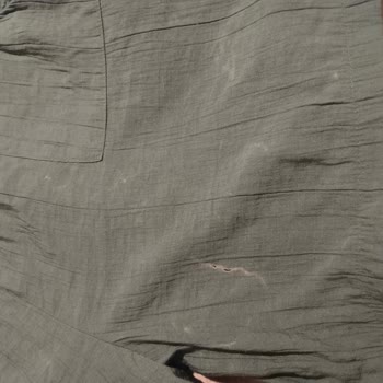 Vanish Deterjanı Gömleğimde Büyük Leke Ve Deliklere Neden Oldu