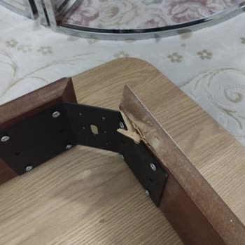 Vivense Masa Siparişim 5 Aydır Hasarlı Geliyor Çözüm Yok