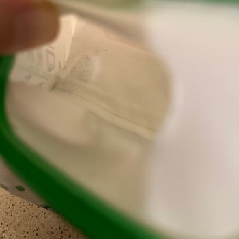 Aldığım Yüzey Temizleme Mendilleri Küflü Ve Sağlıksız Çıktı