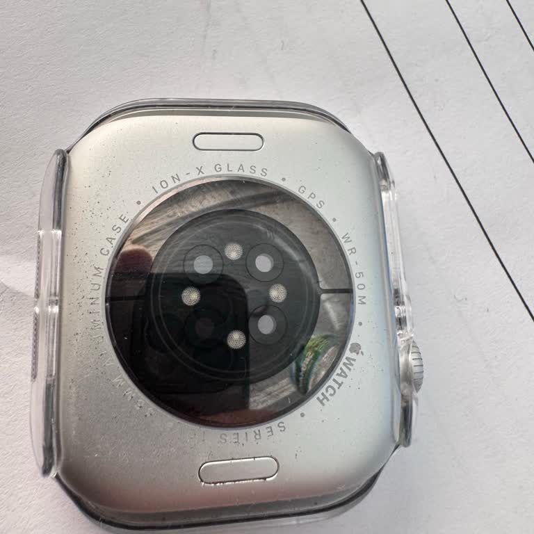 Apple Watch Kasasında Boya Atması Ve İlgisizlik Mağduriyeti