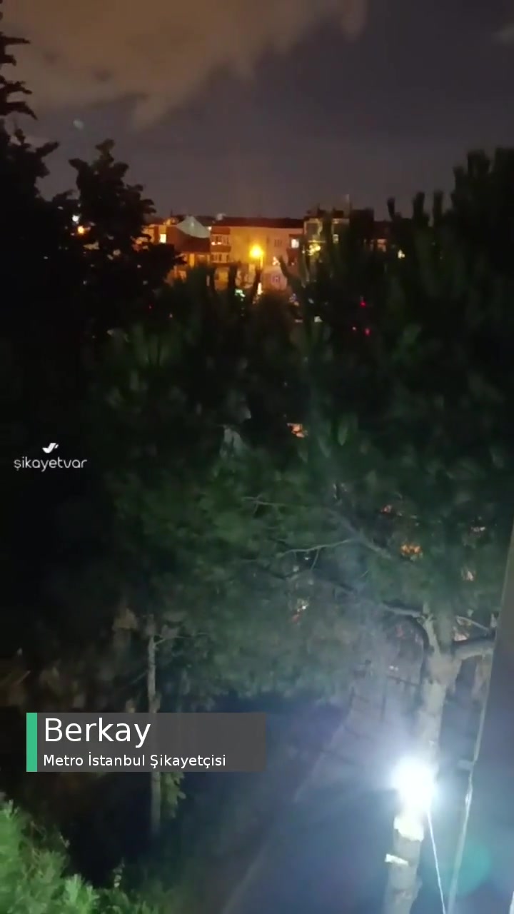 Metro İstanbul Yüksek Sesle Havalandırma Sesi M7 Metro videonun kapak resmi
