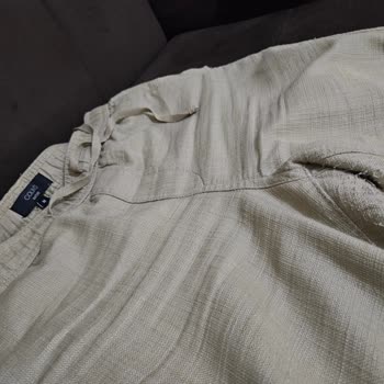 İlk Kullanımda Tüylenen Pantolon Hayal Kırıklığı Yarattı