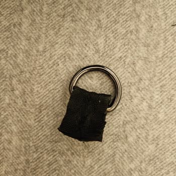 Fossil Çanta Yol Ortasında Üç Kez Koptu, Hayal Kırıklığına Uğradım