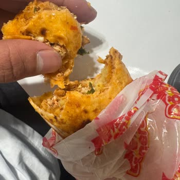 Siparişimde Hijyen Sorunu: Dönerde Kıl Çıktı, Mağduriyetimin Giderilmesini İstiyorum