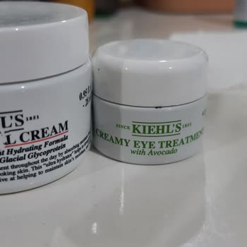 Tarihi Geçmiş Kiehl's Kremleri Nedeniyle Cilt Sorunu Yaşadım