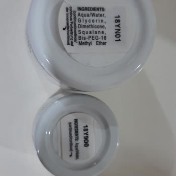 Tarihi Geçmiş Kiehl's Kremleri Nedeniyle Cilt Sorunu Yaşadım