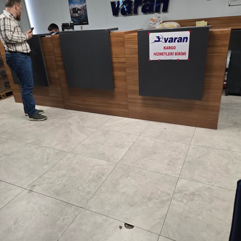 Varan Turizm Sefer Saatini Değiştirip Mağdur Etti, Çözüm Sunmadı