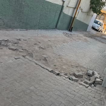 Kazı Sonrası Asfalt Yapılmayan Sokaklar Yaşam Kalitemizi Düşürüyor