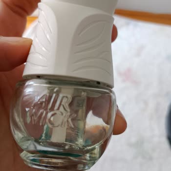 Oda Parfümü Cihazıma Ve Masa Örtüsüne Zarar Verdi, Çözüm Bekliyorum