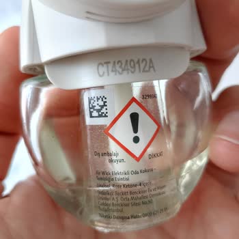 Oda Parfümü Cihazıma Ve Masa Örtüsüne Zarar Verdi, Çözüm Bekliyorum