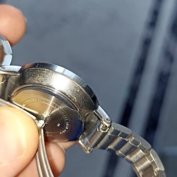 Çelik Diye Aldığım Saat Soyuldu Gerçeği Servisten Öğrendim