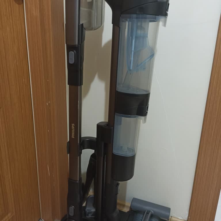 Bir Yıl Dolmadan Bozulan Süpürge Ve Yavaş Servis Mağduriyeti