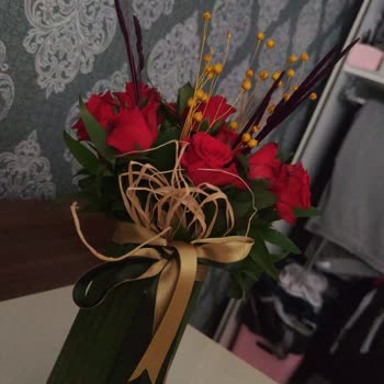 Çiçek Sepeti Siparişim Geç Ve Farklı Teslim Edildi Olumsuz Yorumum Yayımlanmadı