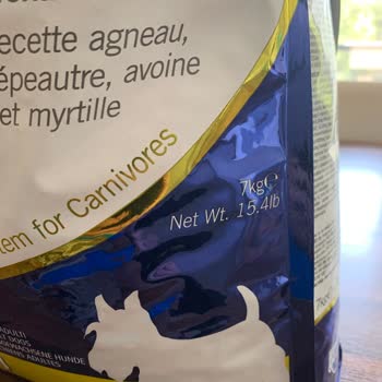 Nd Köpek Maması Sonrası Kusma Ve Markadan Çözüm Alamama