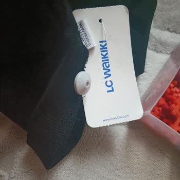 Alarm İğnesi Mağazada Çıkarılmadı, Kızımın Ayağına Battı Sağlık Riski Yaşadık