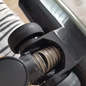 Kısa Sürede İki Kez Aynı Arıza: Beko Süpürge Başlık Ve Hortum Problemi Garanti Kapsamında Çözülmeli