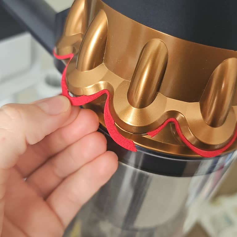 Yeni Aldığım Dyson Süpürgede Kopma Ve Garanti Sorunu