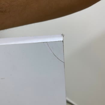 Kırık Ve Kirli Masa Takımı, İade Sürecinde Çözüm Yok!