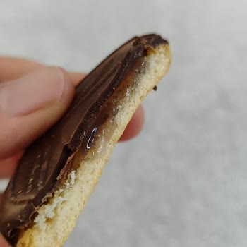 Bitter Çikolatalı Kekten İki Kez Portakallı Ürün Çıkması Mağduriyet Yaşadım