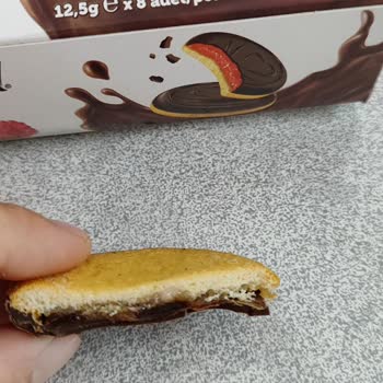 Bitter Çikolatalı Kekten İki Kez Portakallı Ürün Çıkması Mağduriyet Yaşadım