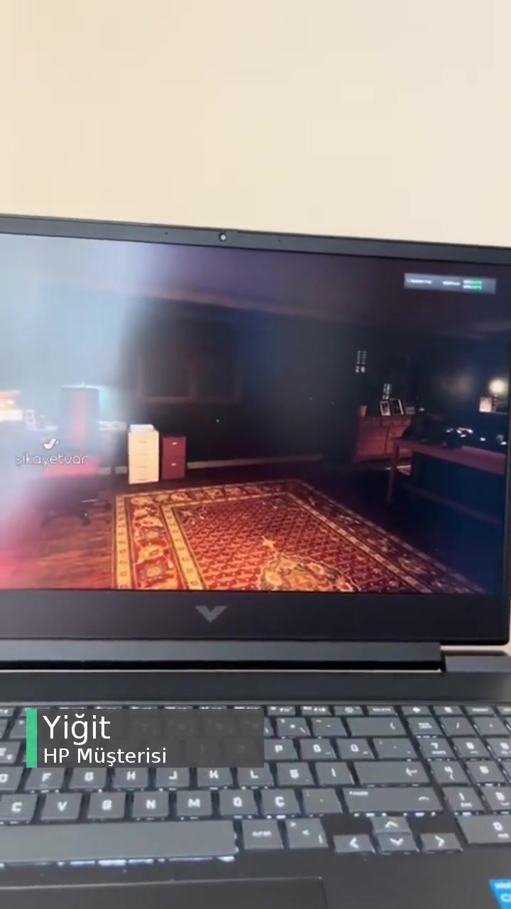 HP Isınma Sorunu Ve Yetersiz Servis Deneyimi videonun kapak resmi