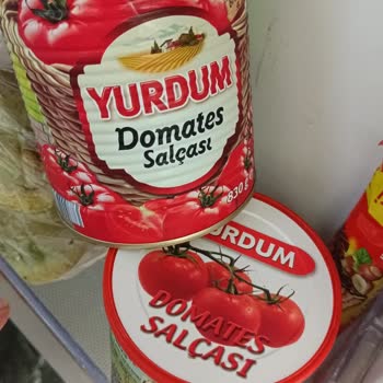 Son Kullanma Tarihi Geçmemiş Salçada Küf Ve Bozulma Şikayeti