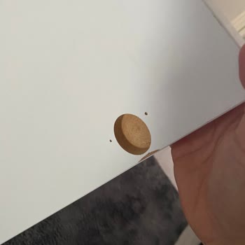 Kusurlu Gelen Dolap Parçası Ve Satıcıya Ulaşamama Sorunu