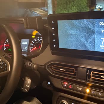 Sıfır Kilometre Dacia Sandero Stepway’de Tekrarlayan Egzoz Emisyon Hatası ve Çözüm Talebi