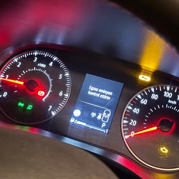 Sıfır Kilometre Dacia Sandero Stepway’de Tekrarlayan Egzoz Emisyon Hatası ve Çözüm Talebi