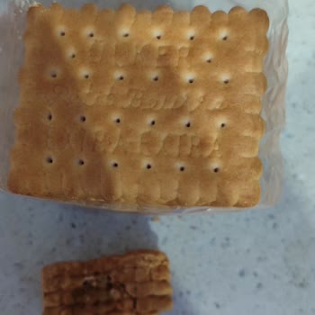 Aldığım Ülker Pötibör Bisküvi Paketi Bozuk Çıktı, Müşteri Hizmetlerine Ulaşamıyorum