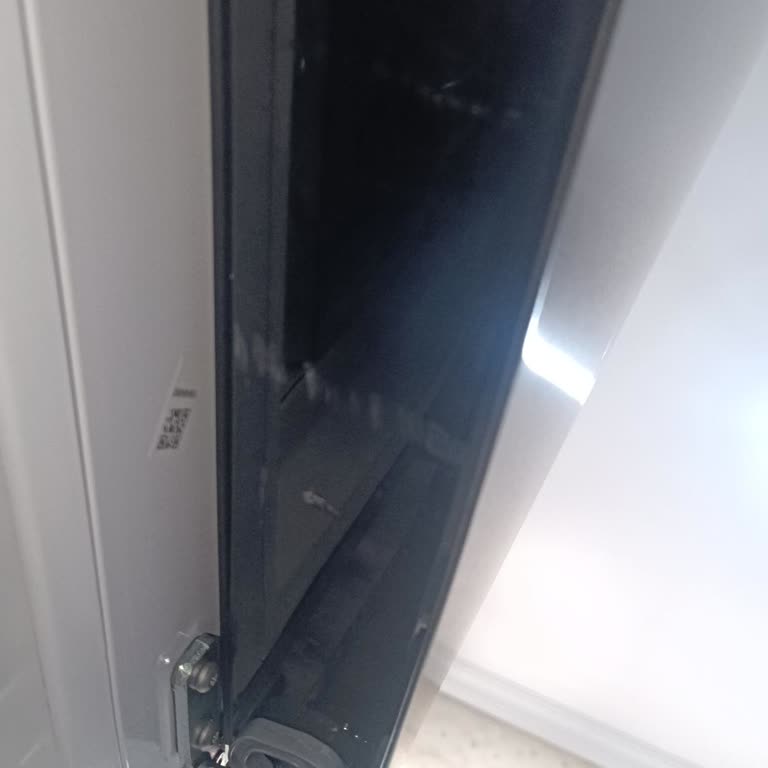 Çizik Ve Lekeli Buzdolabı Teslim Edildi, Mağduriyetim Giderilmiyor